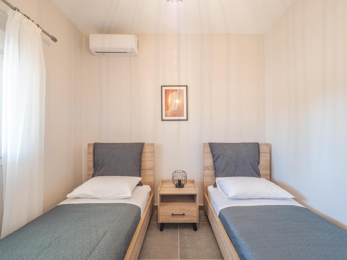 M&K - Katerina'S Stylish Apt Near Alykes Beach Alykes Potamou Экстерьер фото